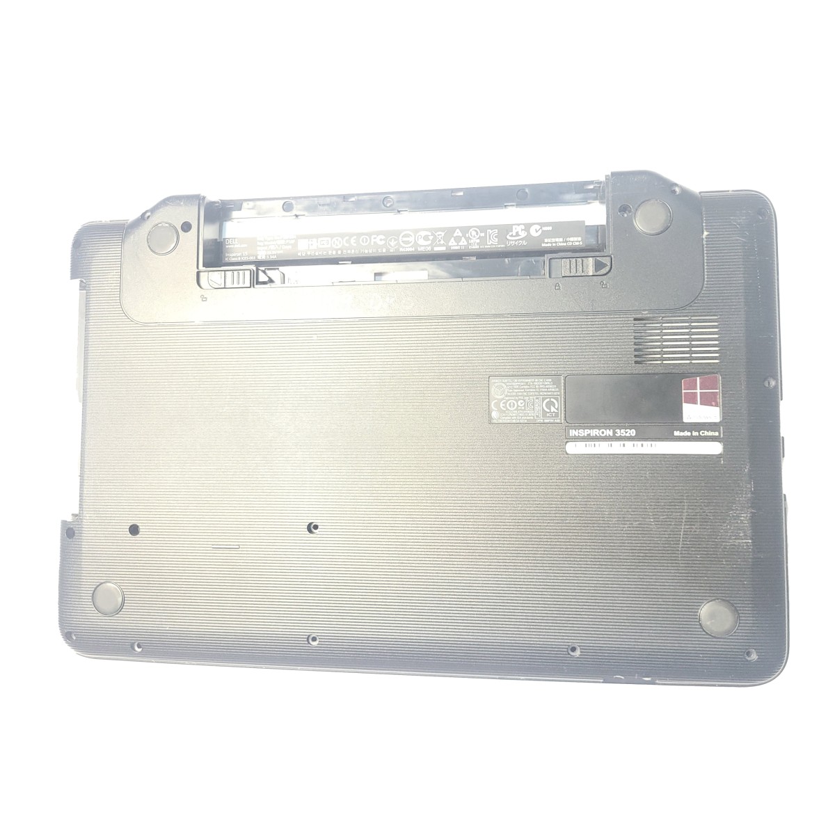 Obudowa dolna zaślepka Dell Inspiron 3520 sprawna