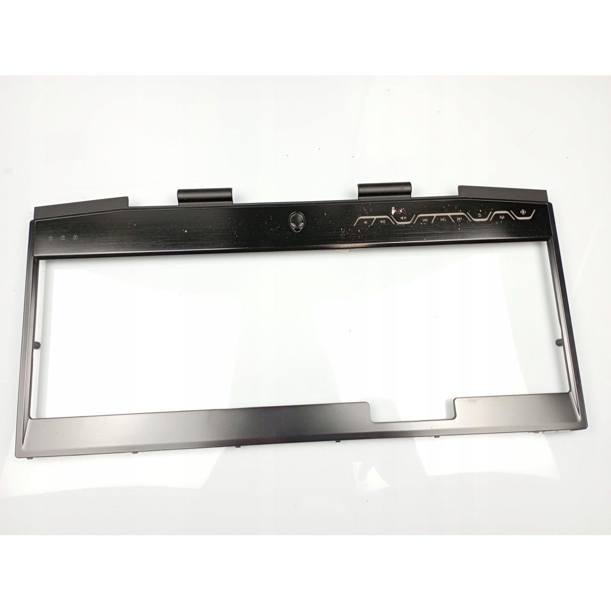 Keyboard bezel cover for Dell Alienware M17x R3