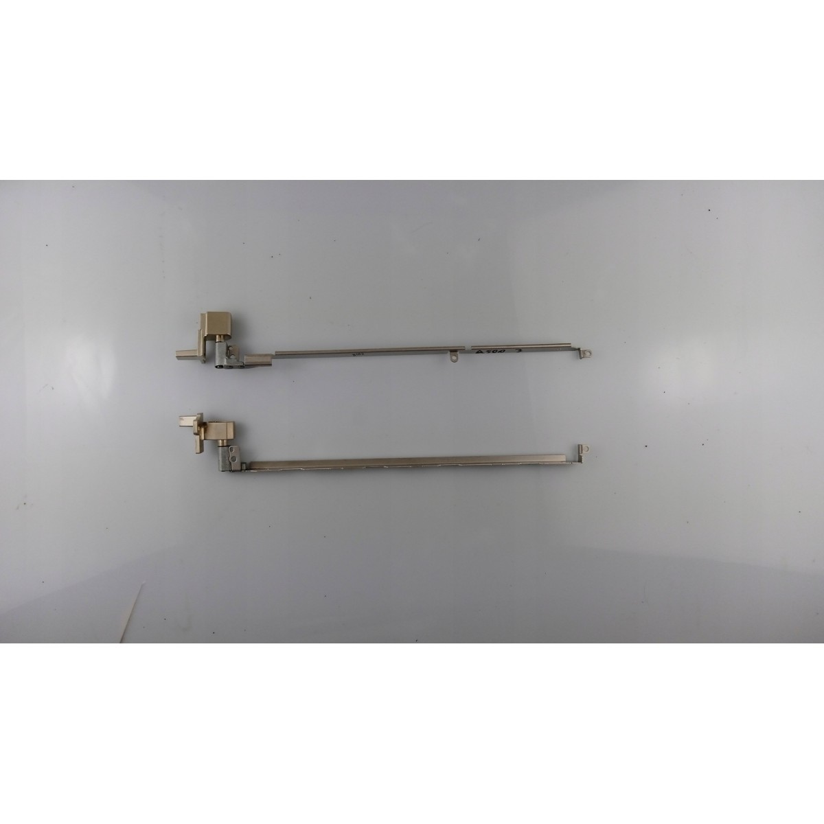 LCD matrix hinges for Lenovo R500