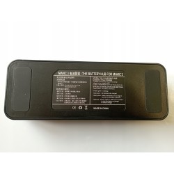 Charging hub for charging three batteries at once for the DJI Mavic 3